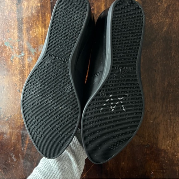 Dansko Shanda Luggage Wedge Leather Slip-On Shoes – Black, Size EU 37 (US 6.5–7) - Picture 4 of 5